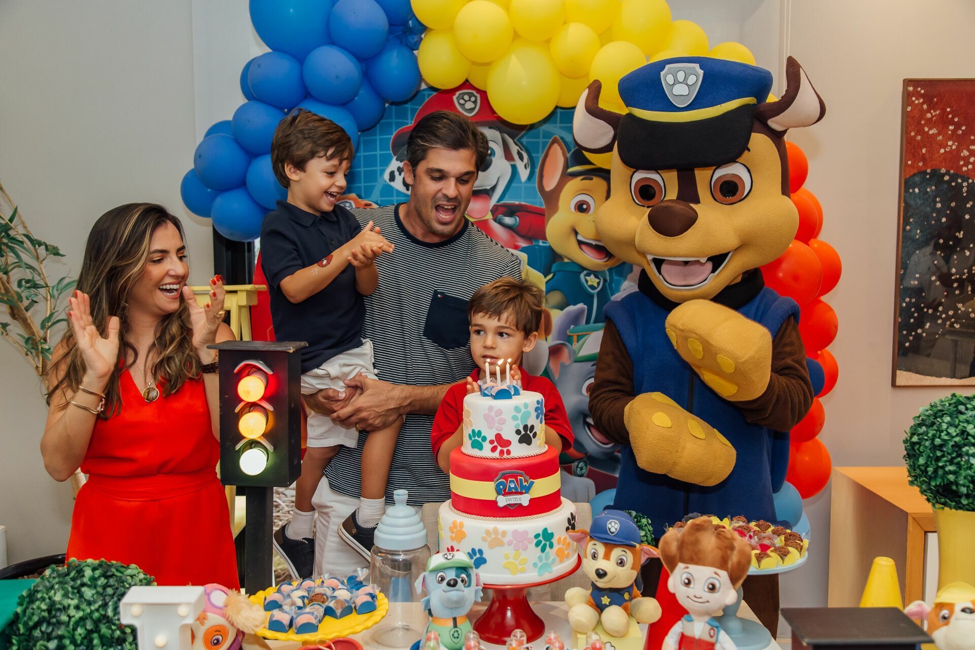 Foto Lucas 3 anos - festa afetiva em casa Foto Lucas 3 anos - festa afetiva em casa - Imagem 27